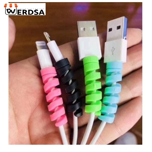 کابل تبدیل USB به لایتنینگ مدل FCQ-100 طول 1 متر به همراه 2 عدد محافظ کابل