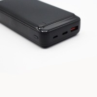 شارژر همراه لیتو مدل LP - 22 ظرفیت 20000 میلی آمپر ساعت